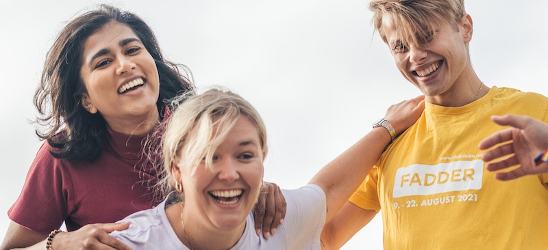Glade studenter ved studiestart