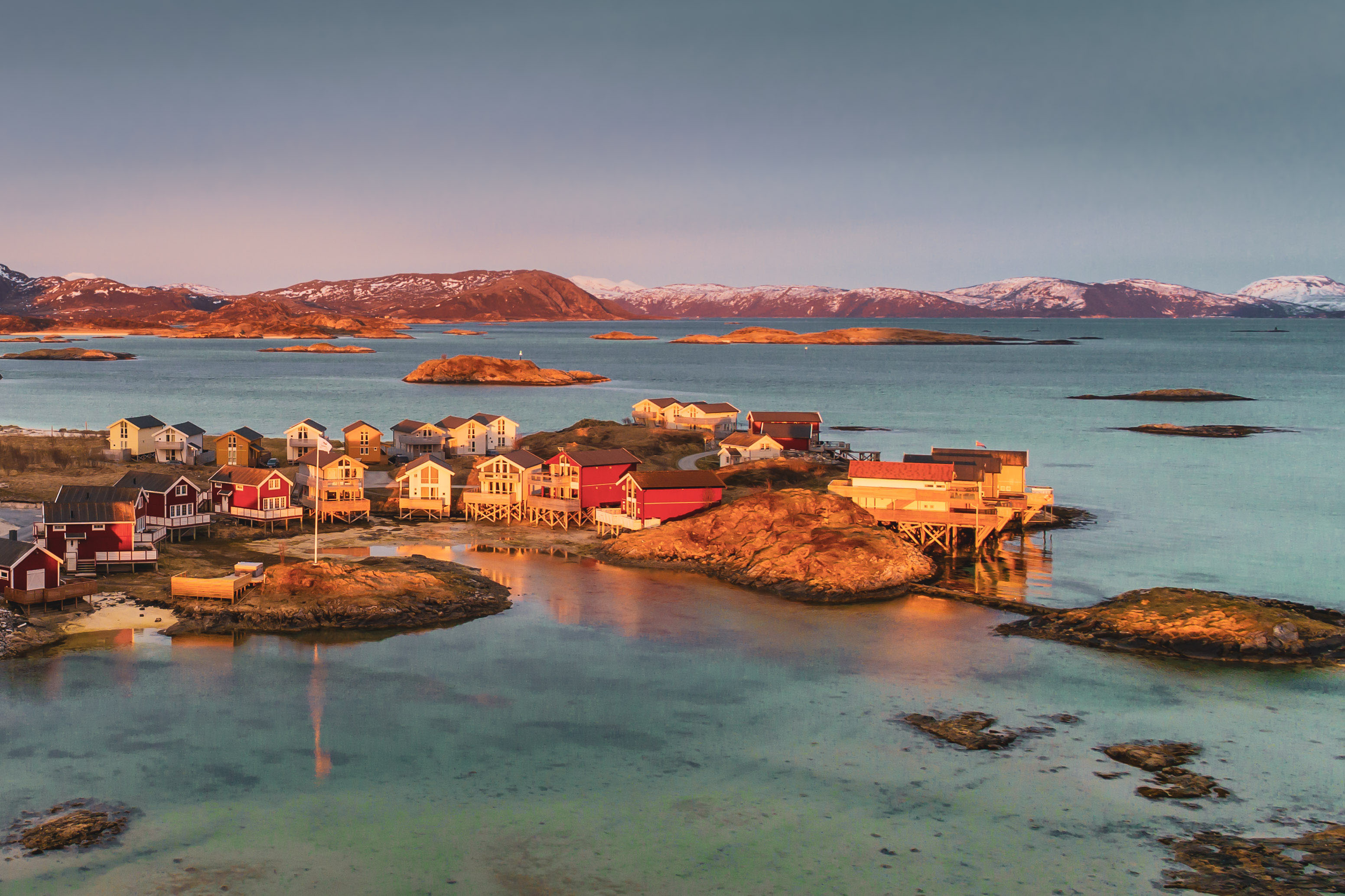 spring-at-sommaroy.jpg Spring at Sommarøy