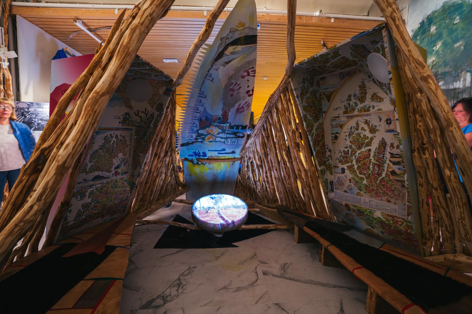 Illustrasjons-/bannerbilde for GUIDED TOUR | Sami culture – past and present | Every day during Sami Week 2026