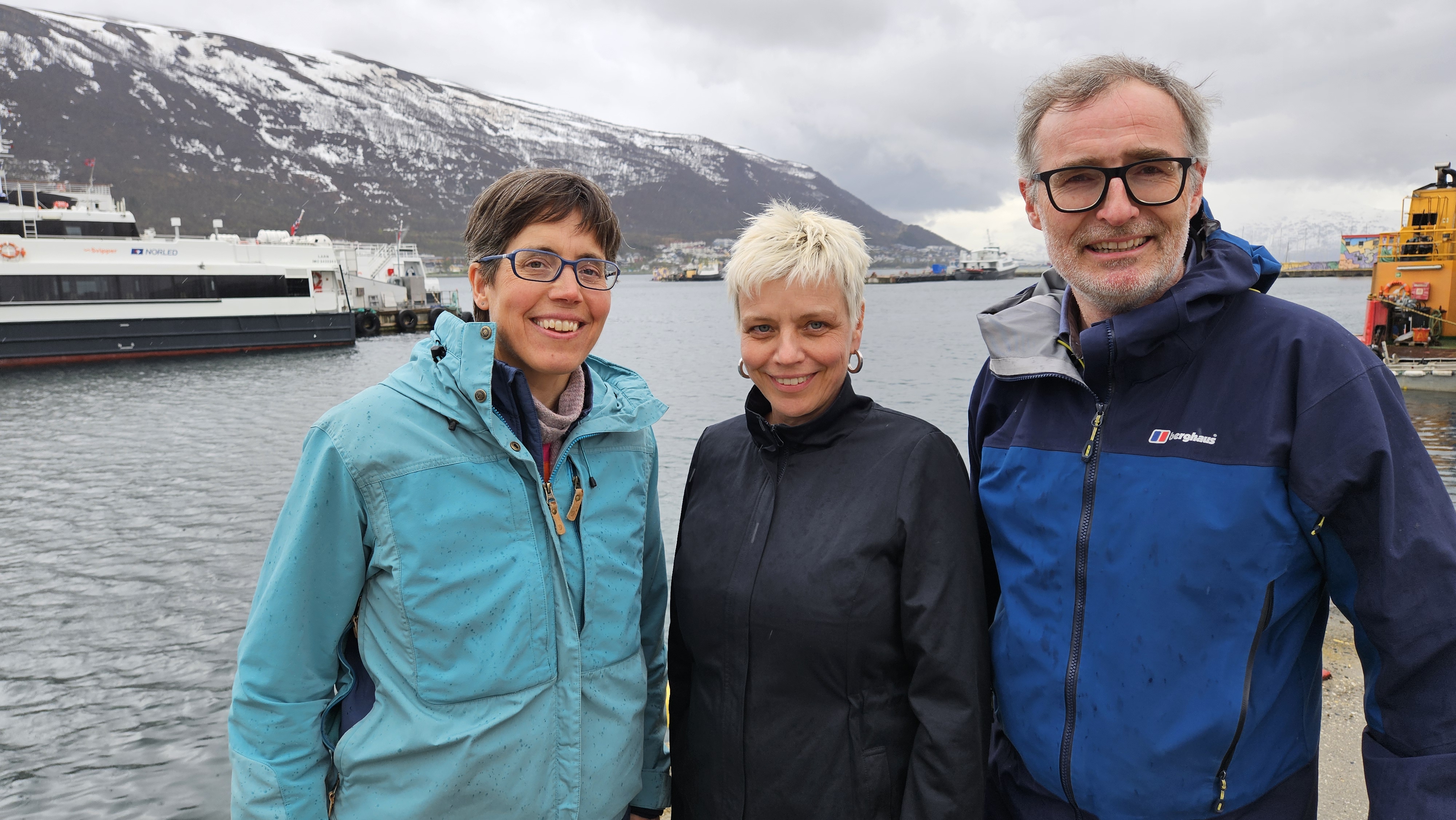 Gillund, Brustad og Mikkelsen