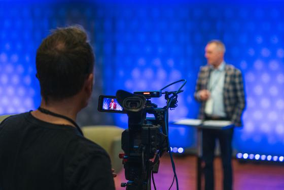 Illustrasjonsbilde for KOM-dagene: Hvordan kommunisere forskningen din? Foredrag, tips og inspirasjon