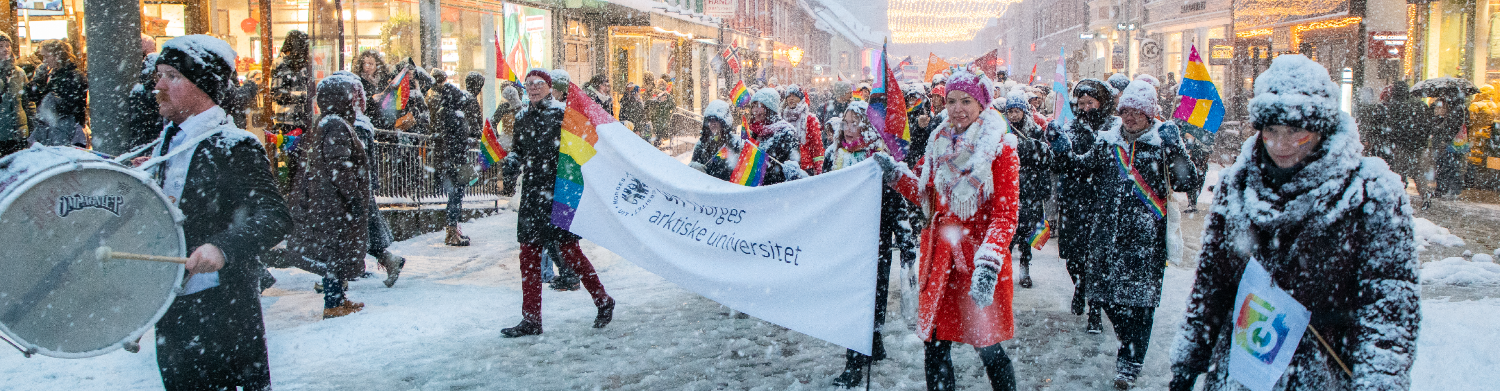Illustrasjons-/bannerbilde for Bli med på årets Pride parade