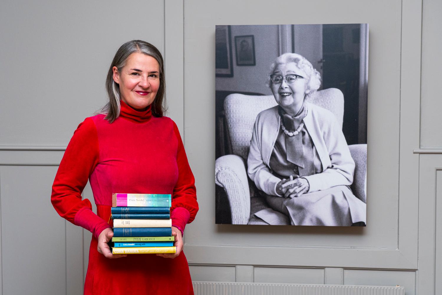 Illustrasjons-/bannerbilde for SKEIVT, SKARPT OG SANDEL - omvisning 