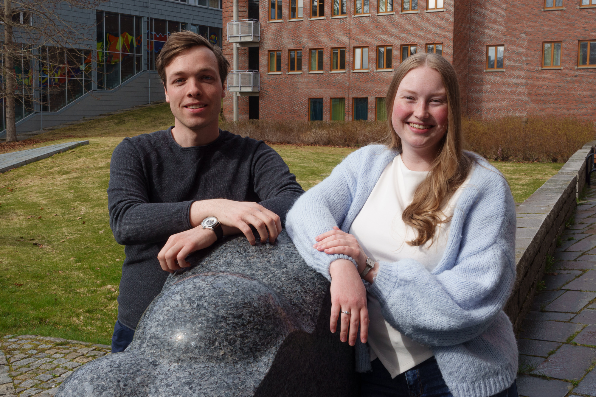 Henrik S&oslash;rland og Elise Eide